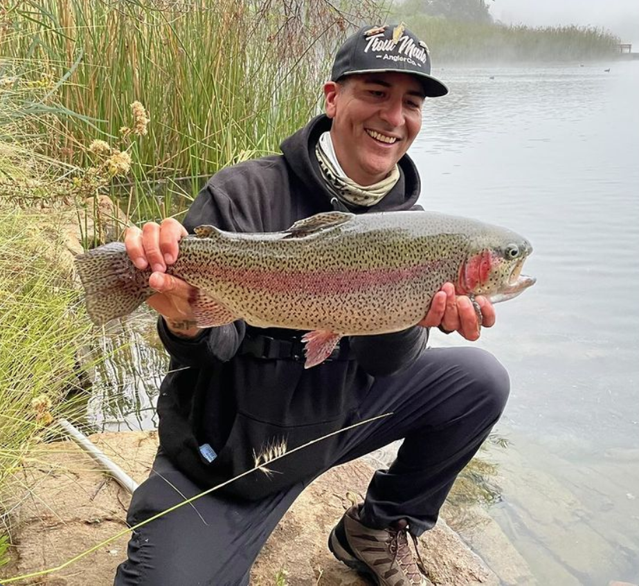 New MINI JIG Catches MONSTER TROUT - Lake Gregory Spring Fishing 