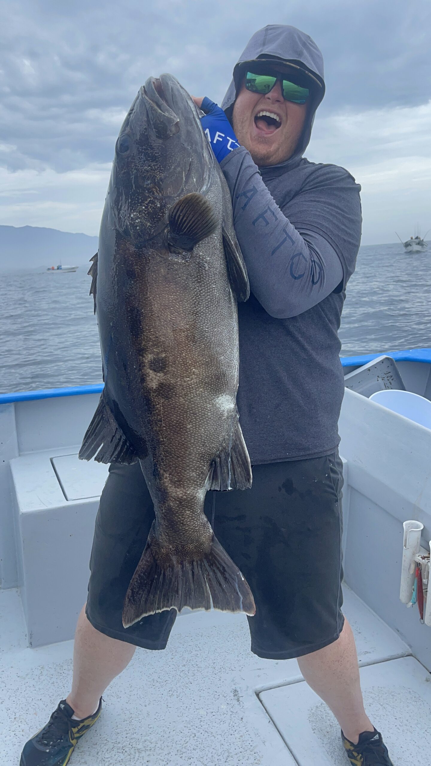 Isla Cedros – Shallow water slow-pitch jigging exploits