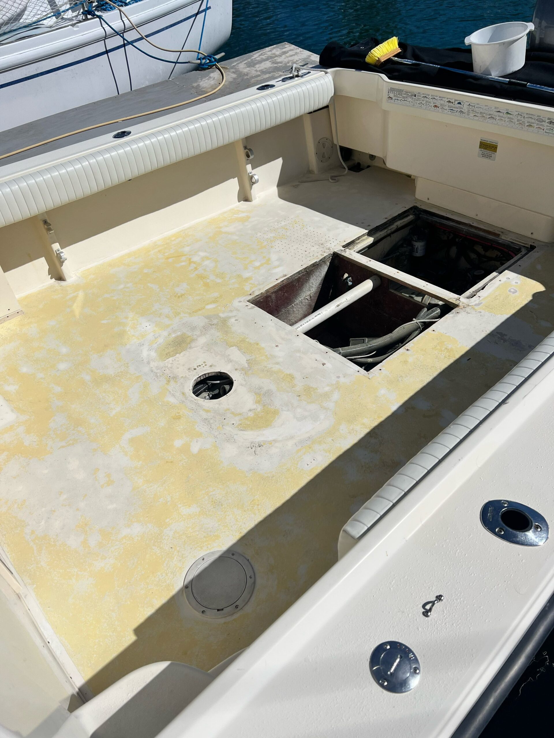 How to Choose a Bait Tank For Your Boat – Boating Articles Your Boating  Guide