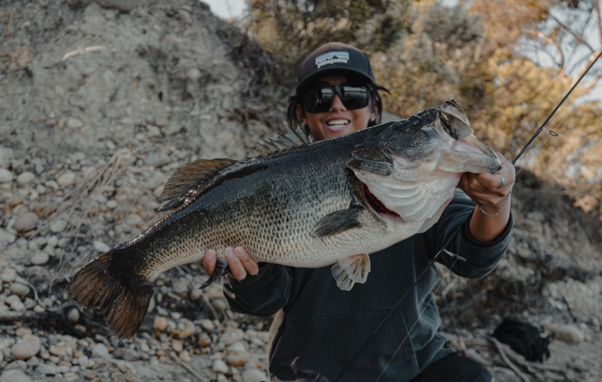 Double-digit largemouth bagged on trout gear at Miramar Lake