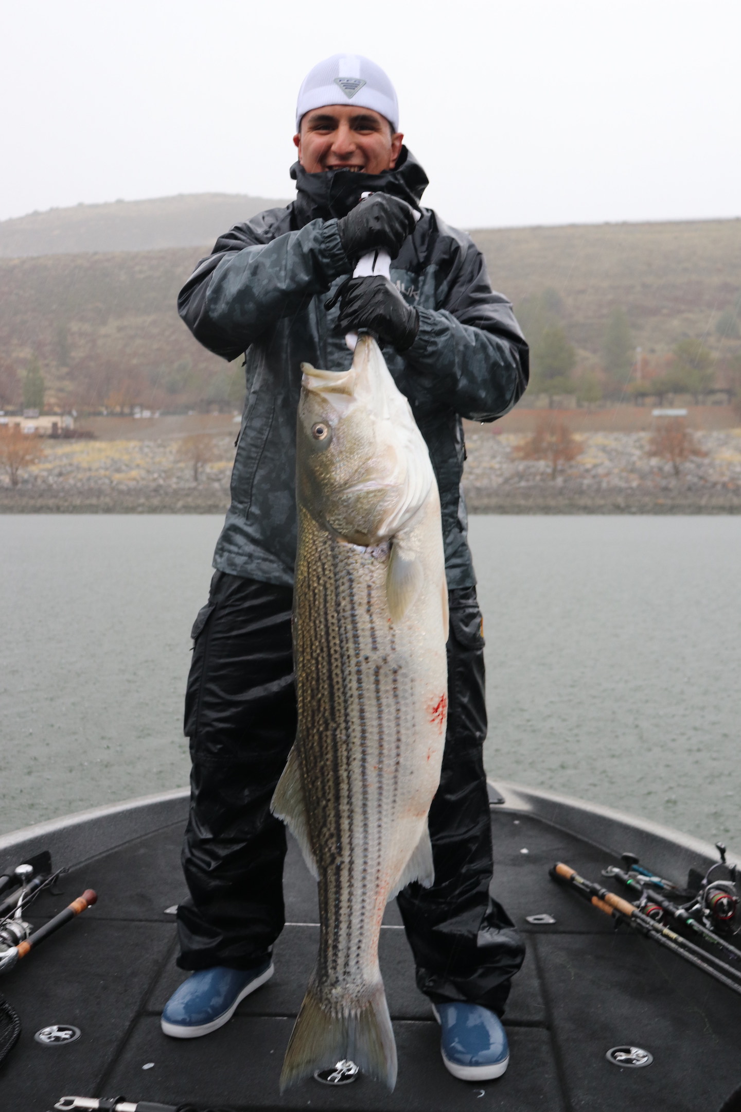 Big-bait chucker lands three stripers over 20 pounds spanning three days on  Pyramid