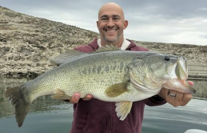Nate Monroe New Melones largemouth
